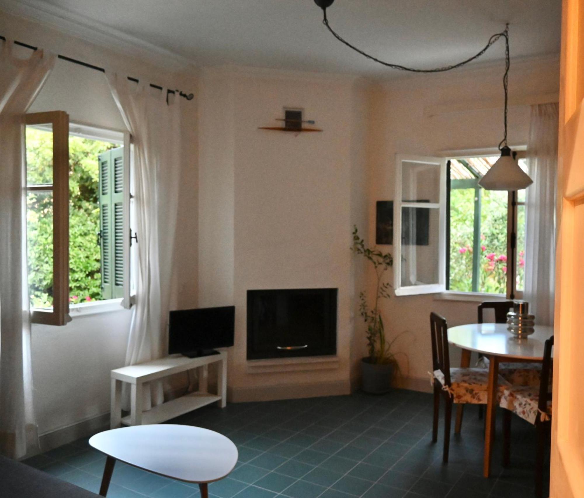 Вілла Garden House In Corfu Corfu  Екстер'єр фото